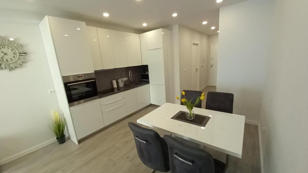 Lux Apartman Antonija ماكارسكا المظهر الخارجي الصورة