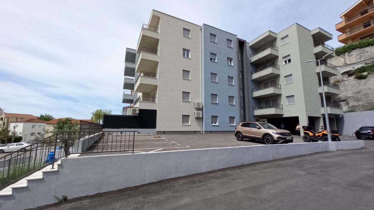 Lux Apartman Antonija ماكارسكا المظهر الخارجي الصورة